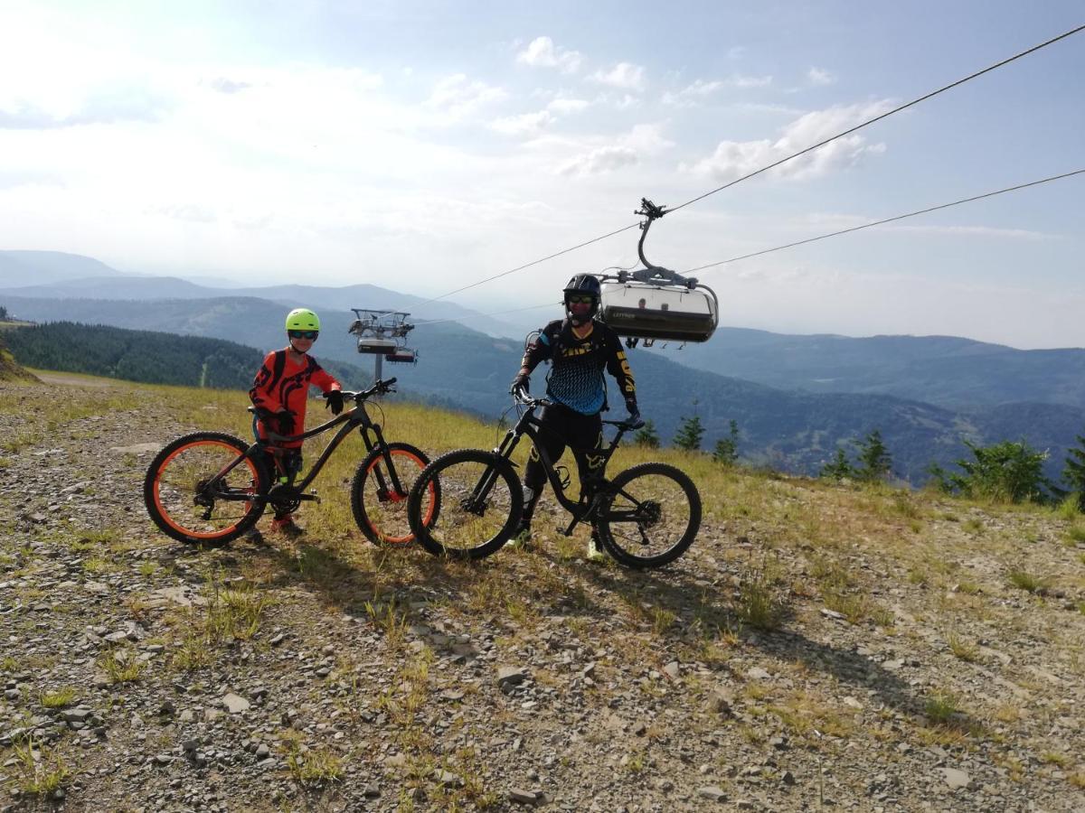 Pokoje Pod Szyndzielnia Bielsko-Biala Luaran gambar